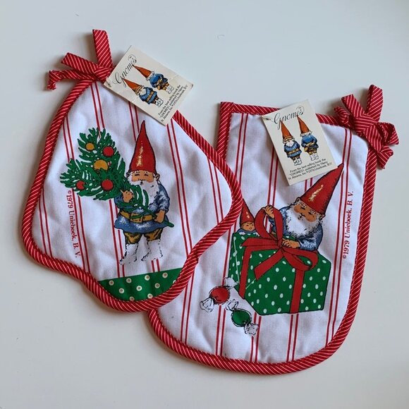 Vintage 1979 Unieboek Gnome Ornament Holiday Potholder Trivet